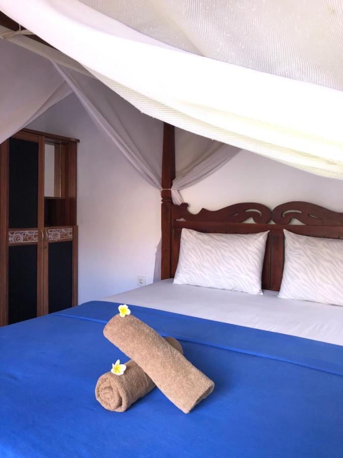 Tira Amed Homestay エクステリア 写真