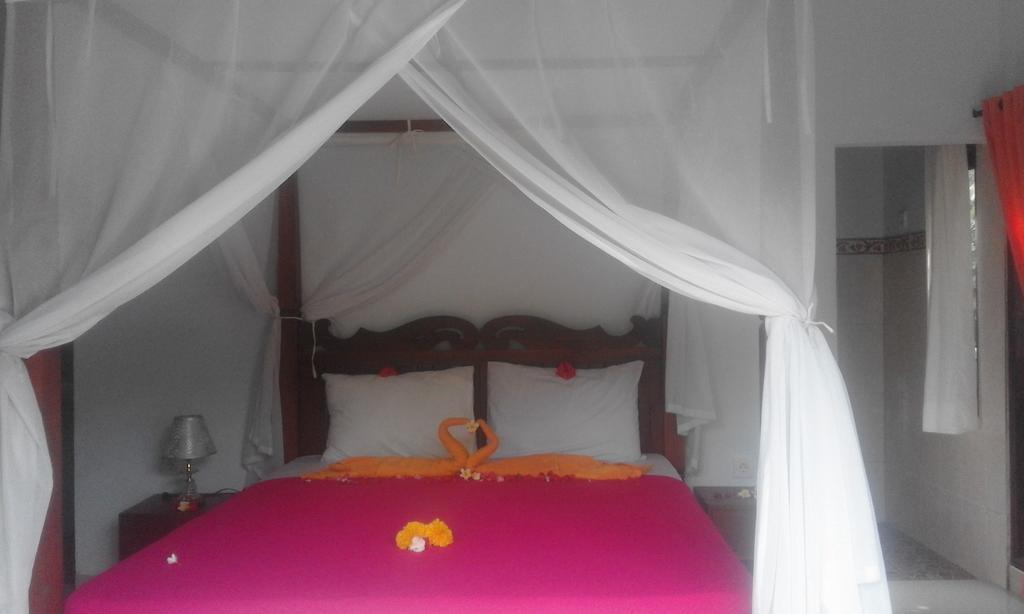 Tira Amed Homestay エクステリア 写真