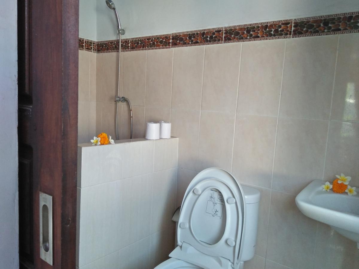 Tira Amed Homestay エクステリア 写真