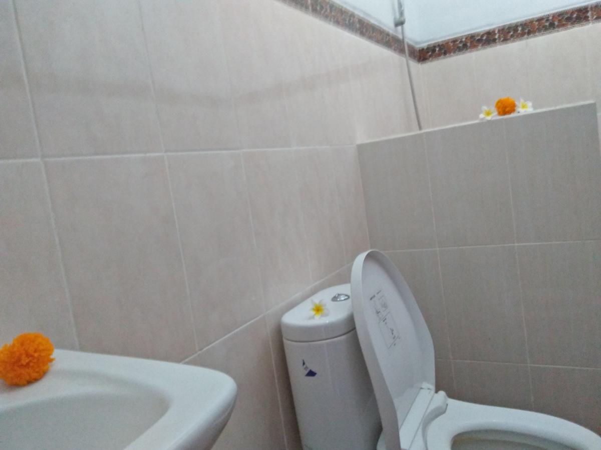 Tira Amed Homestay エクステリア 写真