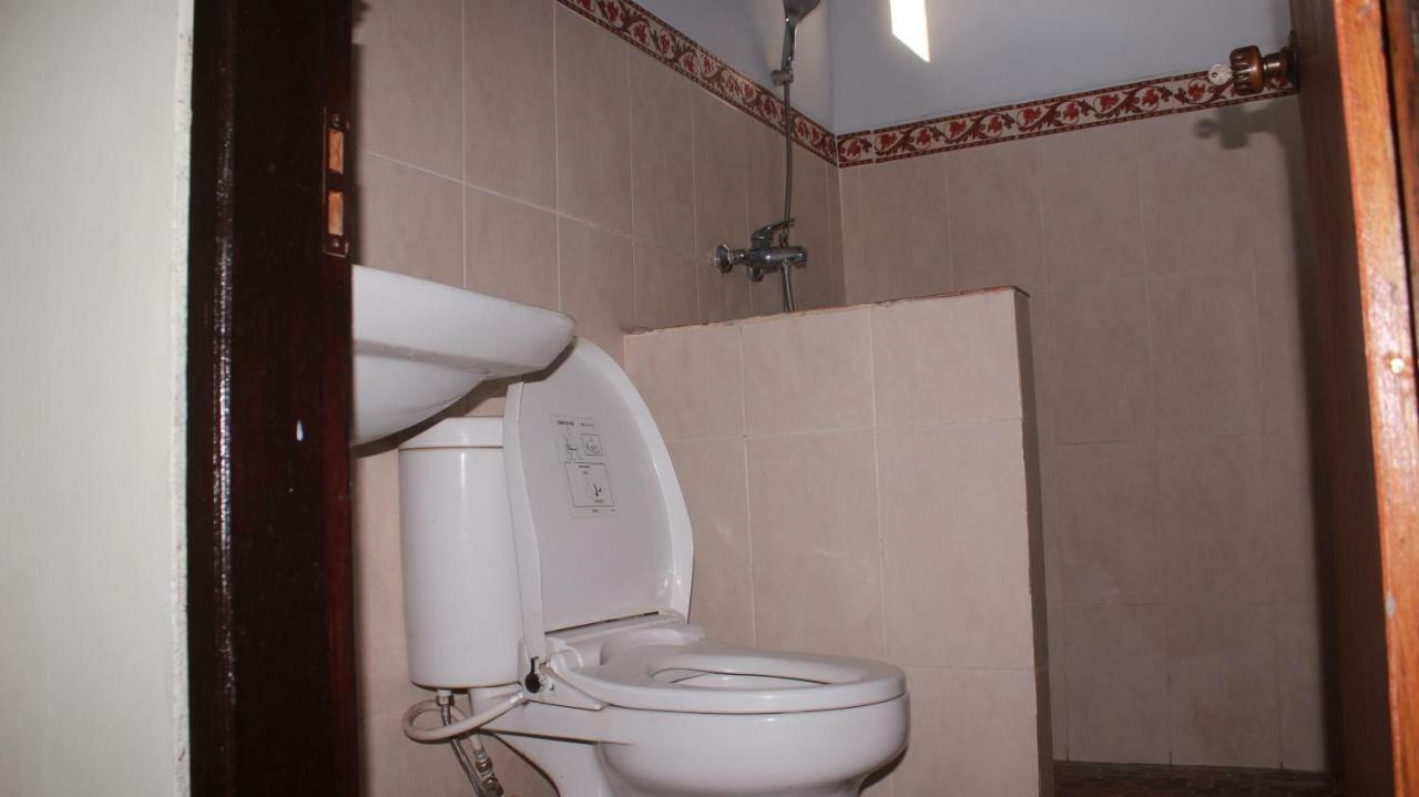 Tira Amed Homestay エクステリア 写真