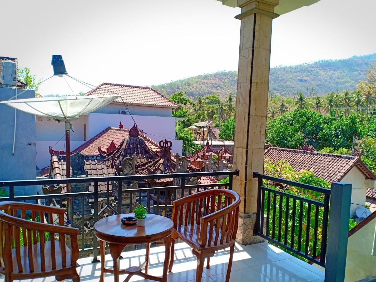 Tira Amed Homestay エクステリア 写真